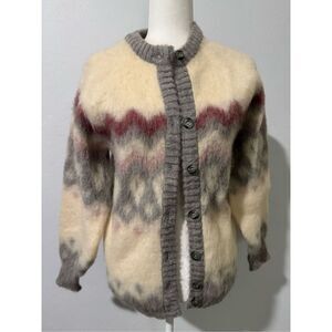 Icelandic 100% new wool cardigan sweater M